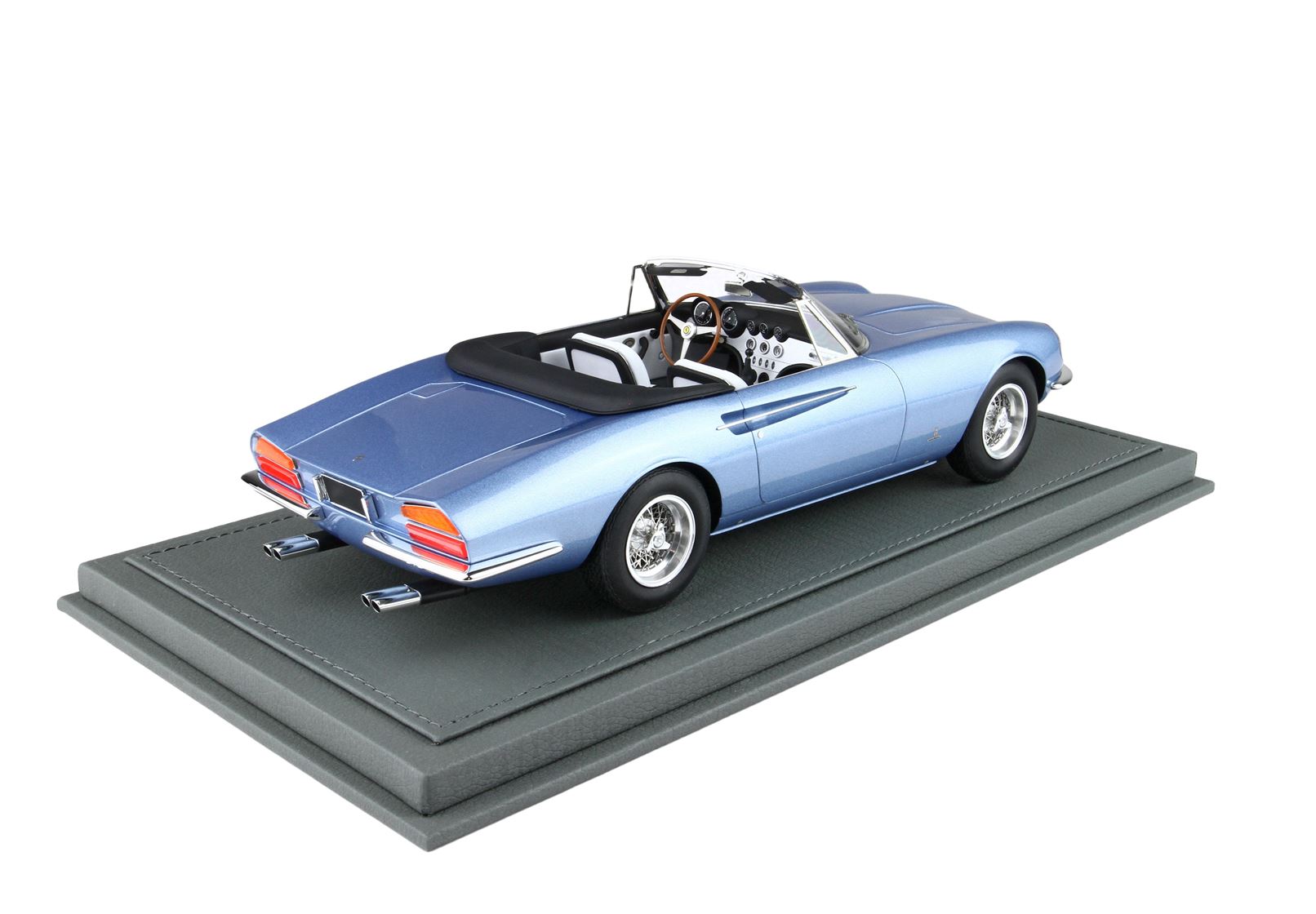 Ferrari 365 California Geneve motor show 1966 s/n 08347 metallic light blue (Alternate)