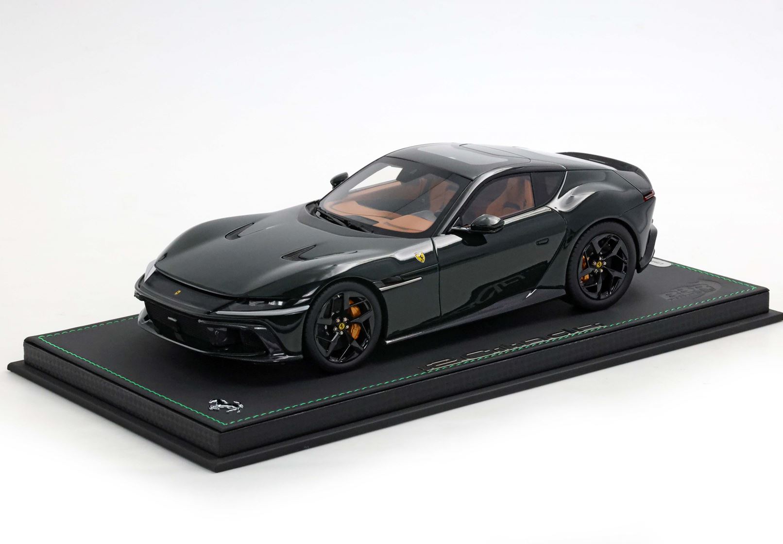 Ferrari 12Cilindri Panoramic roof British Green