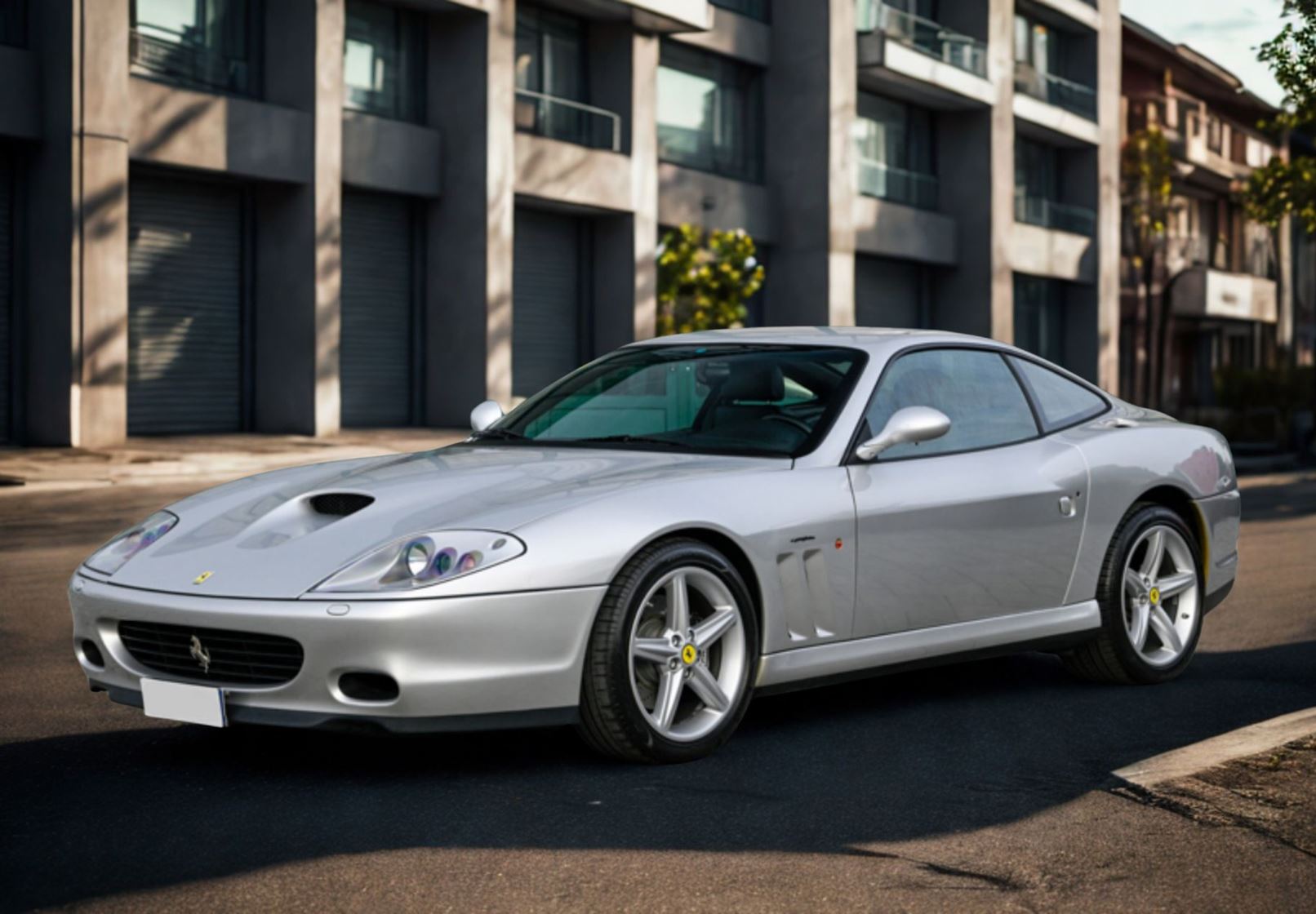 Ferrari 575M Maranello 2002 - made in italy Argento Nurburgring - Black interior