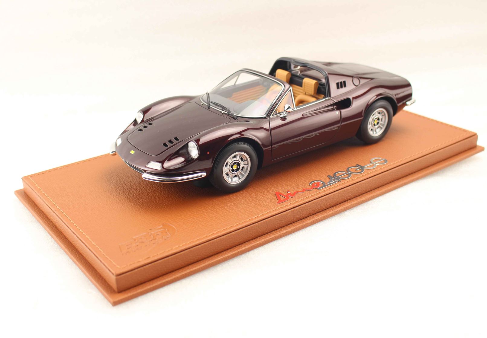 Ferrari Dino 246 GTS 1972 Vinaccia