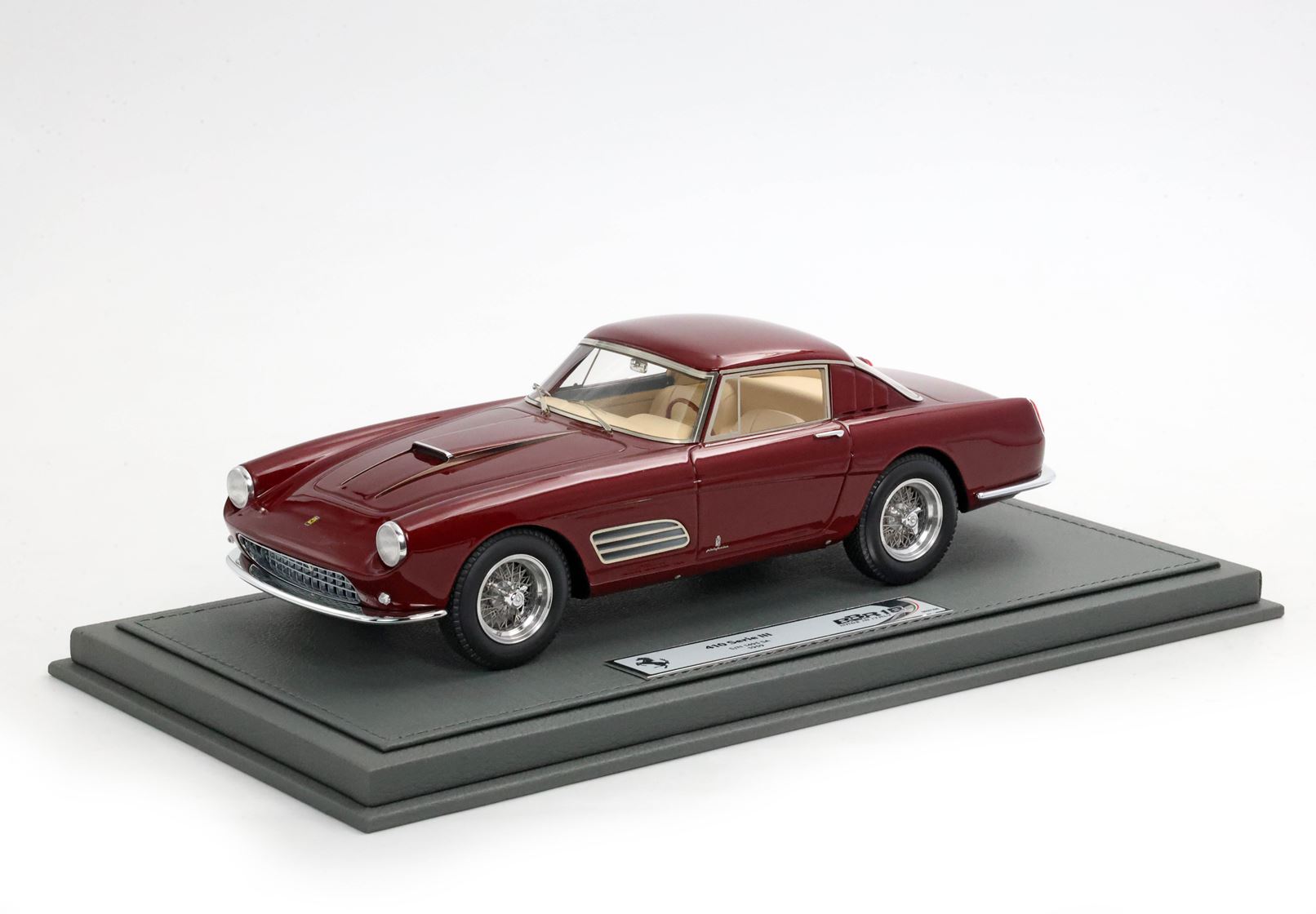 Ferrari 410 Superamerica Serie III SN 1495 SA Ruby red