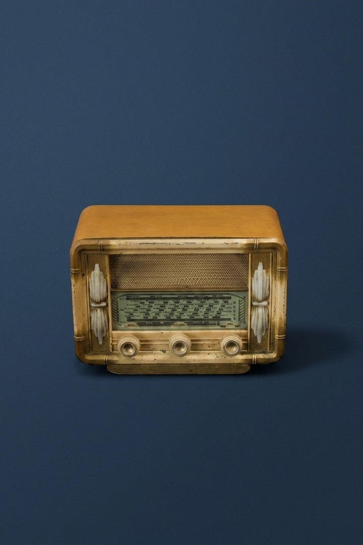 Radio Bluetooth Reela Vintage de 1957 (Alternate)