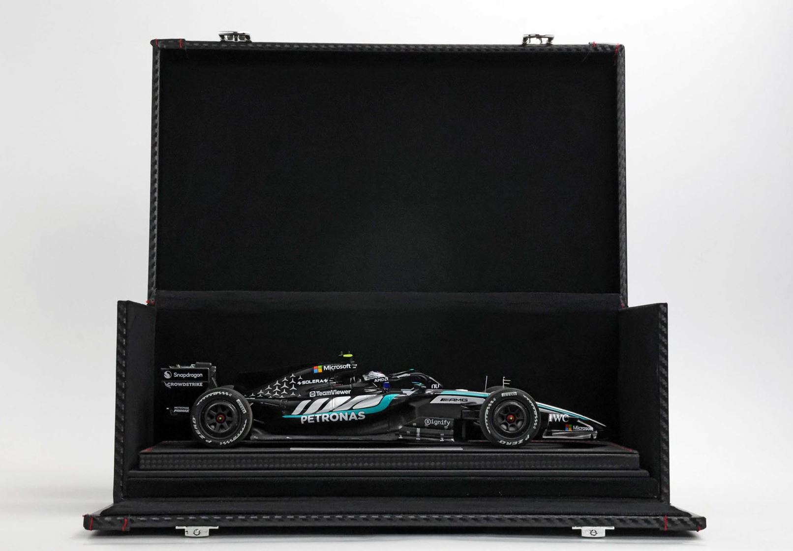 Mercedes-AMG F1 E Performance Kimi Antonelli Winner Japanese GP 2026 - LUXURY PACK (Alternate)
