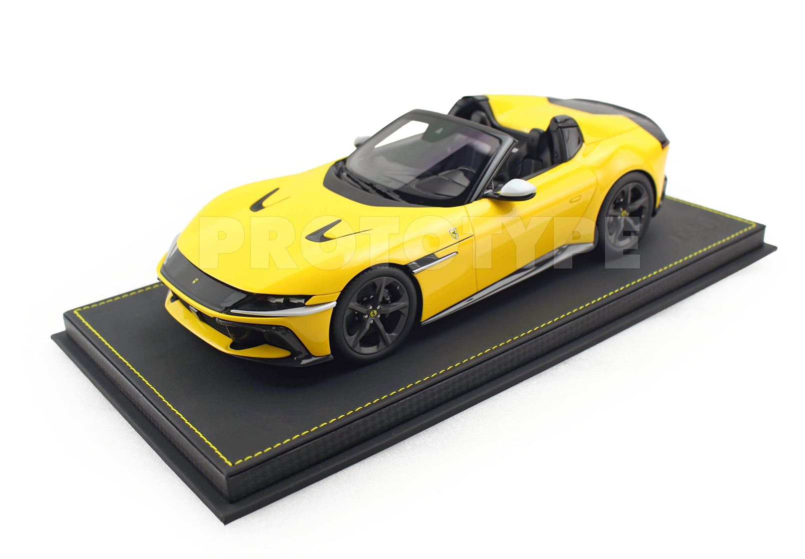 Ferrari 12Cilindri Spider Giallo Modena