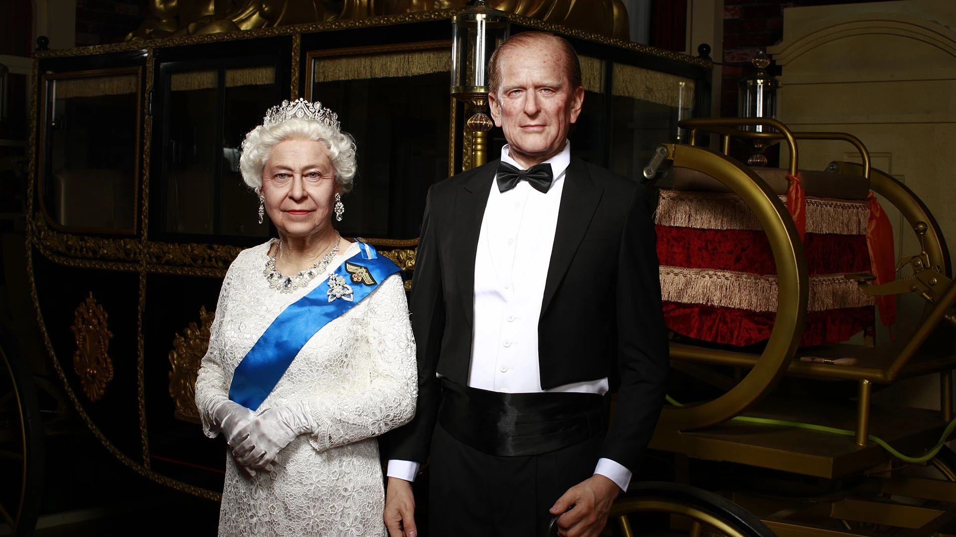 Queen Elizabeth Political Life size Silicone Wax Sculptures | DXDF, Grand Orient Wax Figure