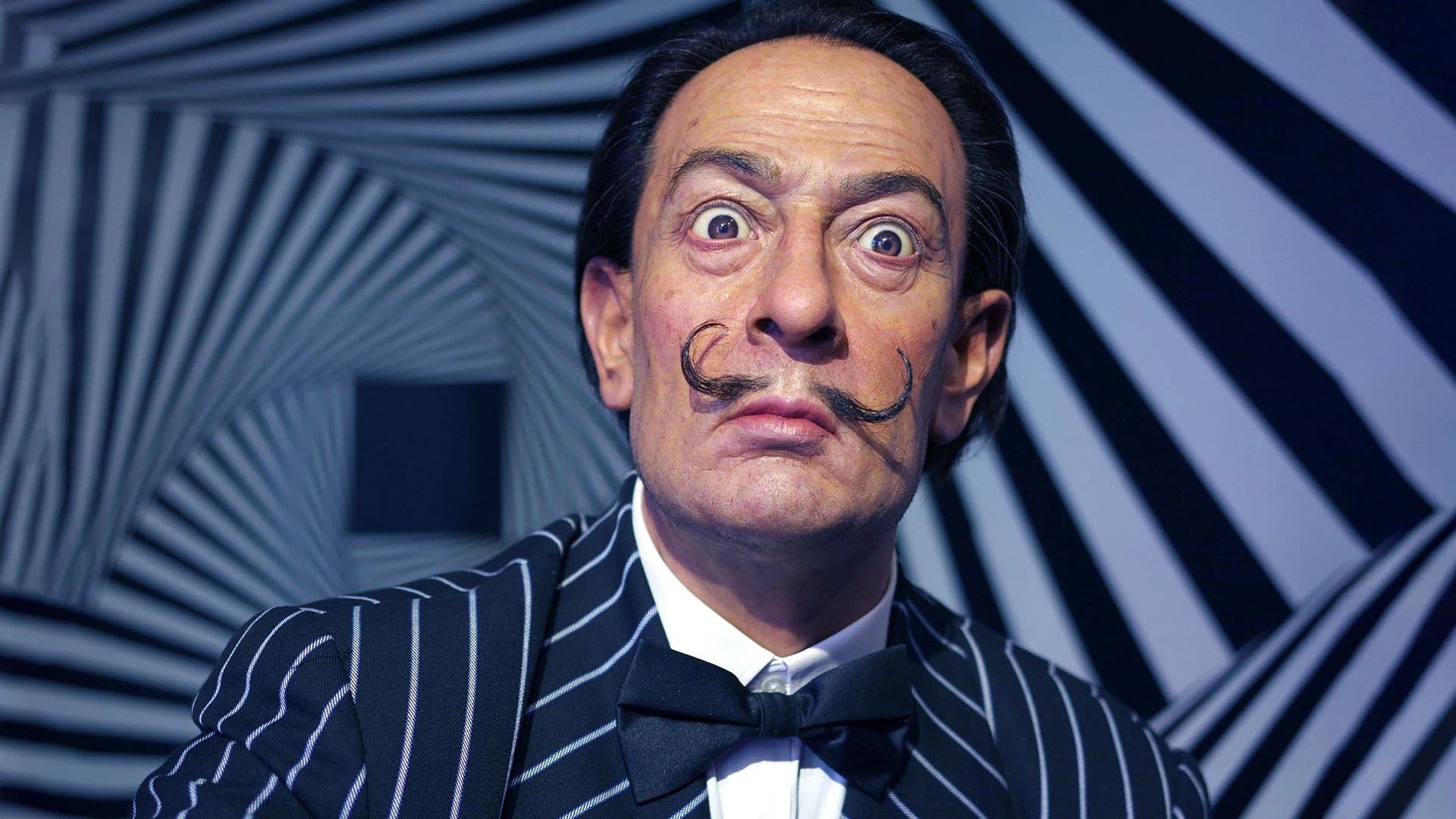 Customized Statue Lifelike Salvador Dali Wax Mannequins for Park Attractions | DXDF, Grand Orient Wax Figure