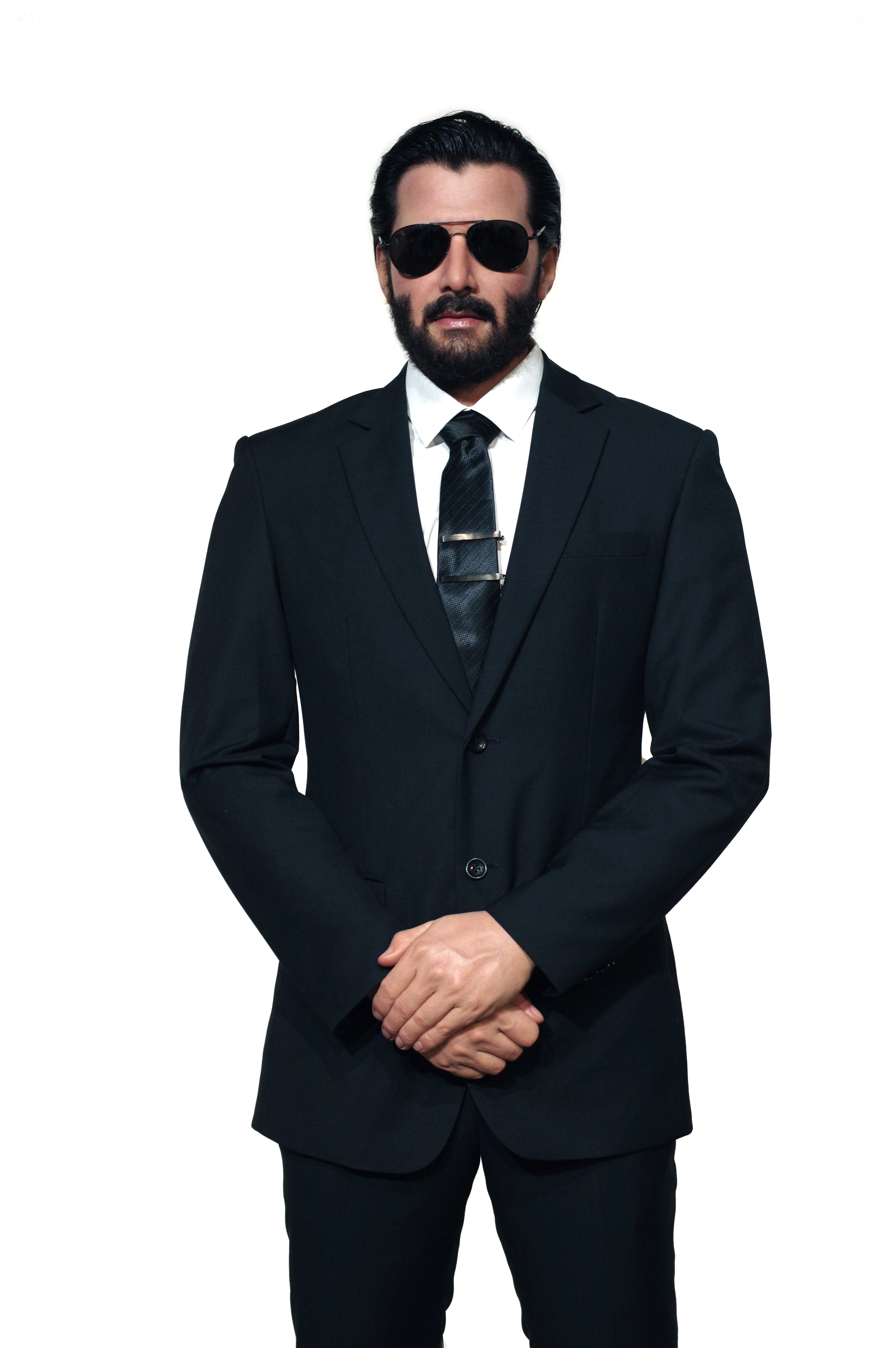 Silent Sentinel: Character Sculpture of the Cloaked Bodyguard - DXDF，Grand Orient Wax Figure (Alternate)