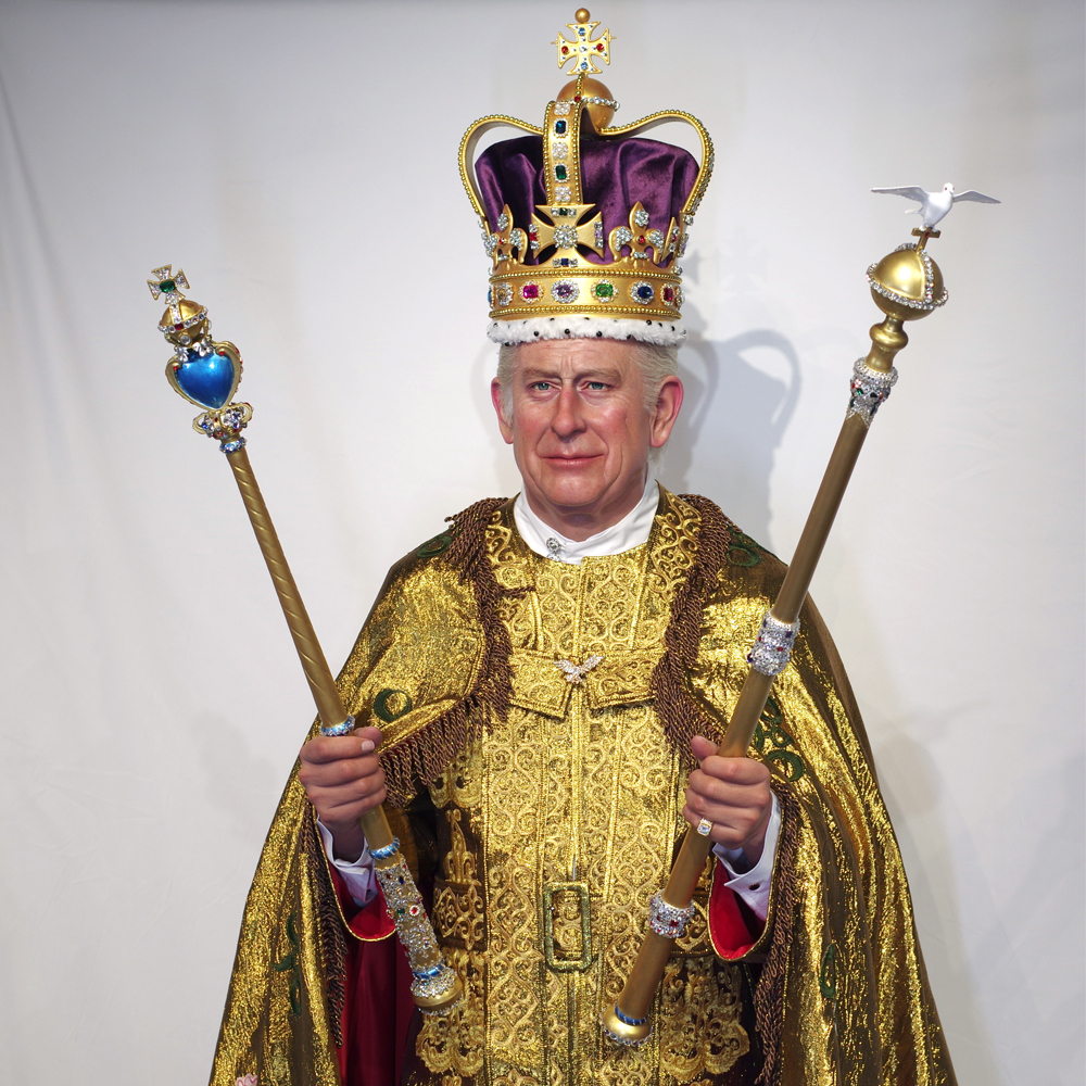 Resin Wax Museum Commission Life Size Realistic Britain King Silicone Sculpture Statue| DXDF,Grand Orient Wax Figure (Alternate)