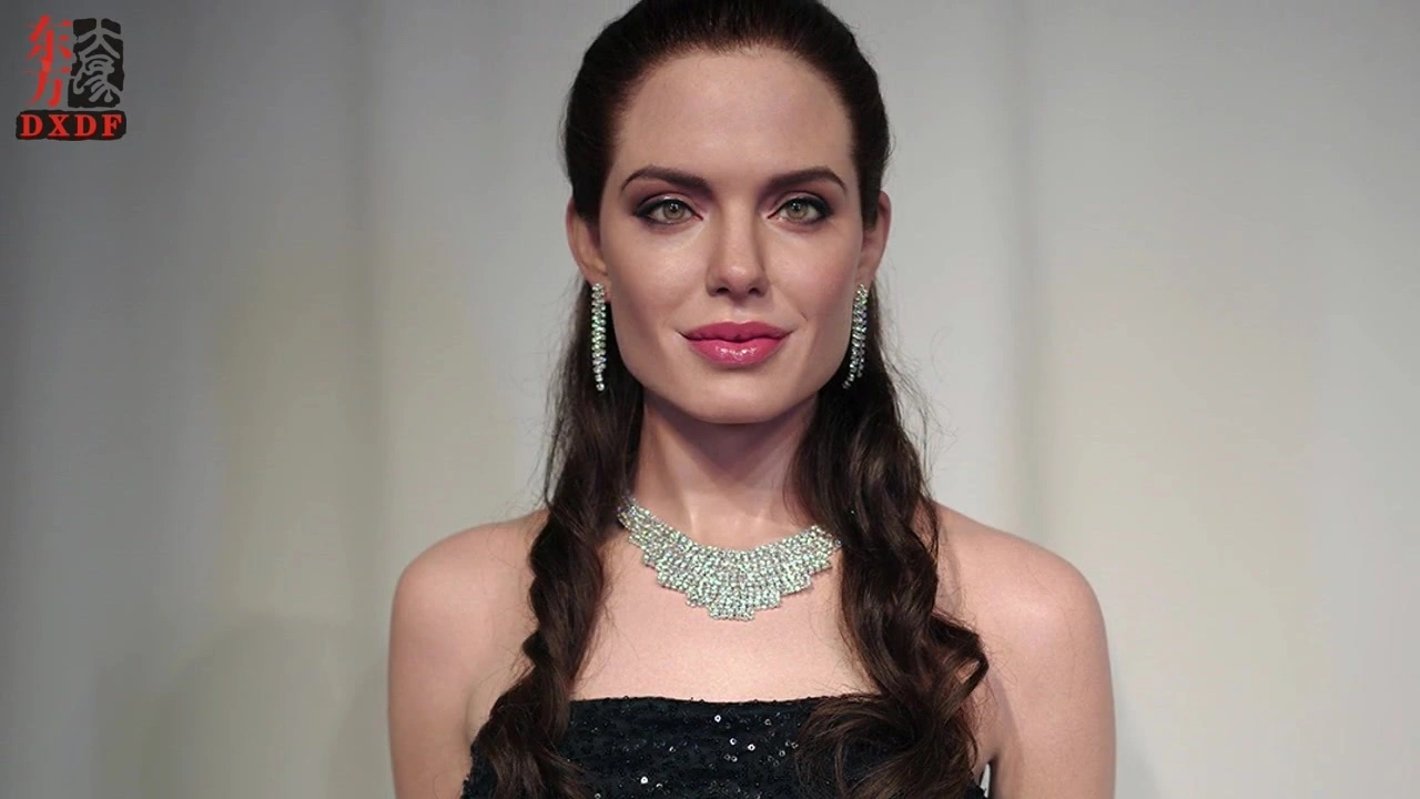 First-rate Actress Angelina Jolie Wax Statue | DXDF, Grand Orient Wax Figure