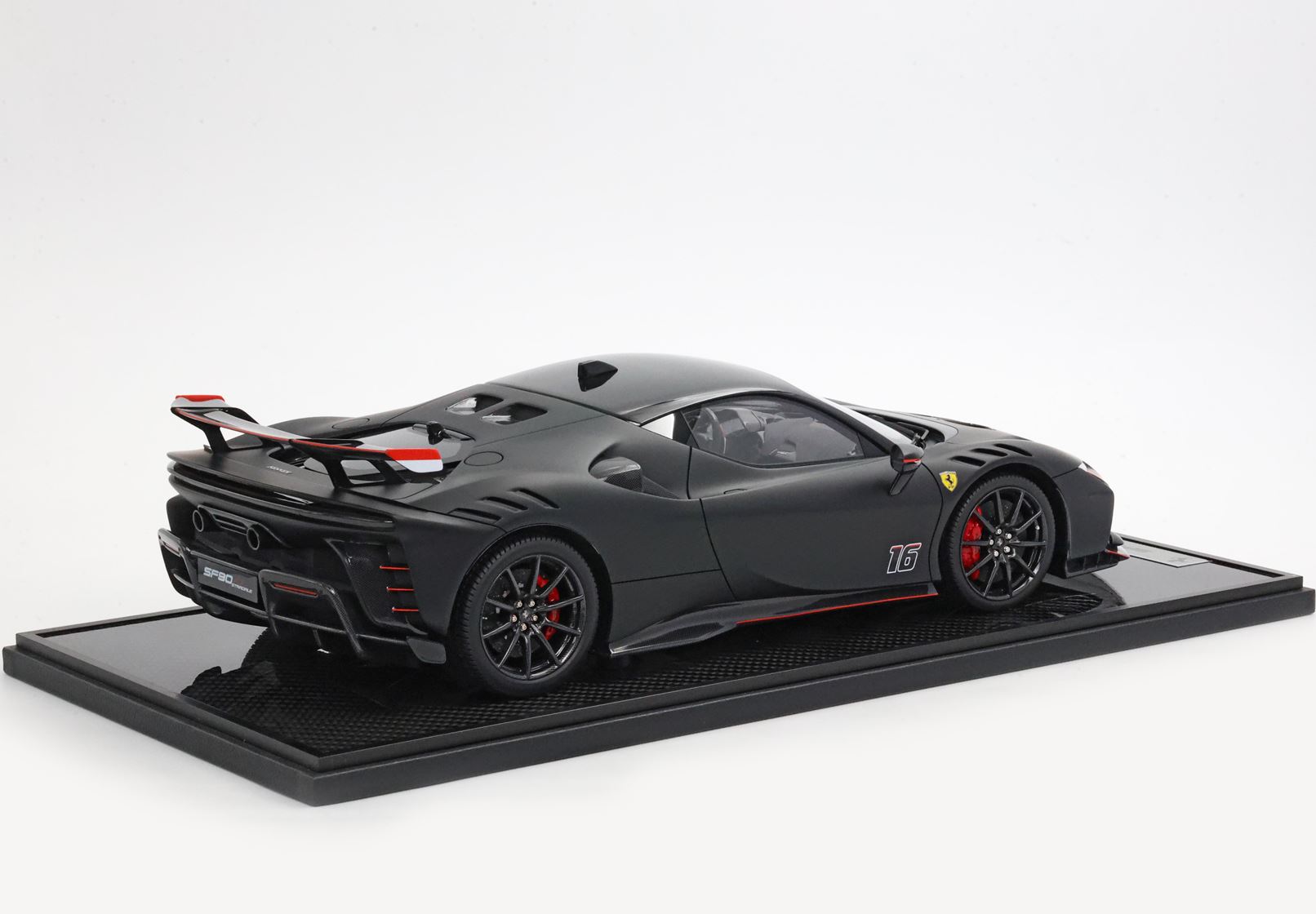 Ferrari SF90 XX Stradale #16 Matt black (Alternate)