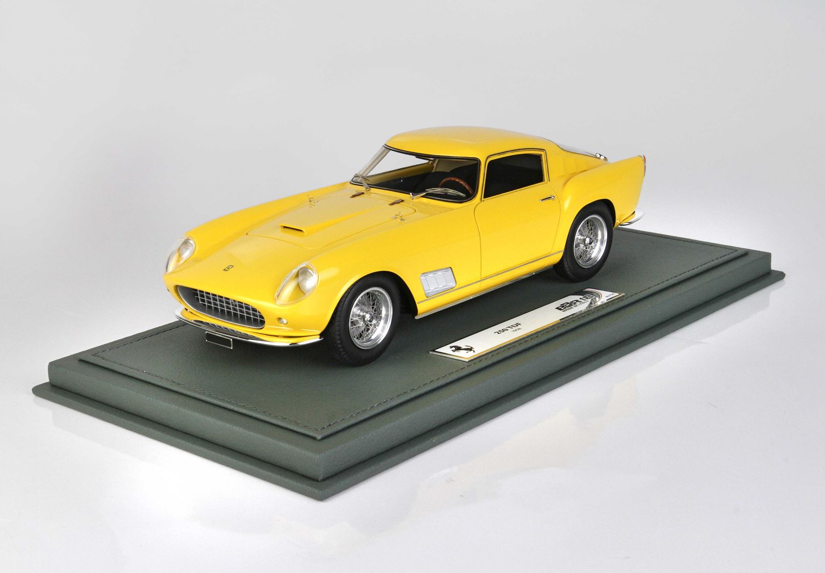 Ferrari 250 GT Competizione fairing headlight