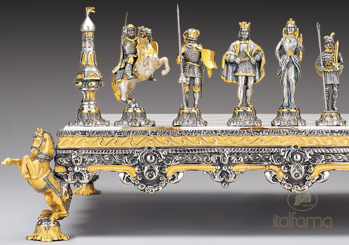 MEDIEVAL SET