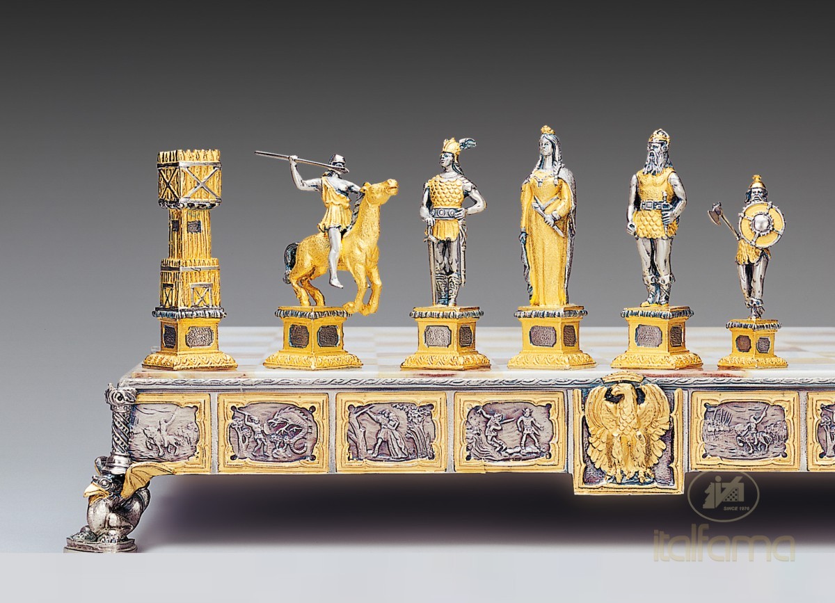 SIGURD MYTHOLOGICAL KING OF THE NIBELUNG SET