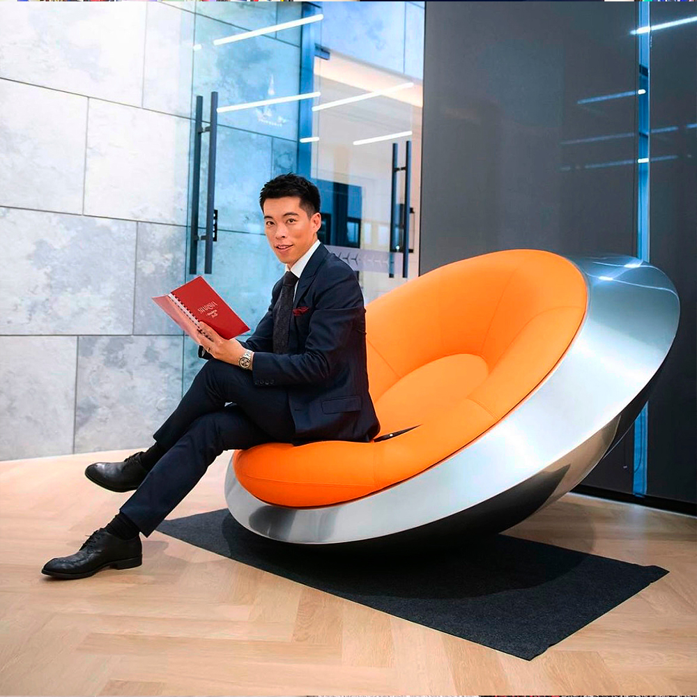 UFO – The iconic armchair