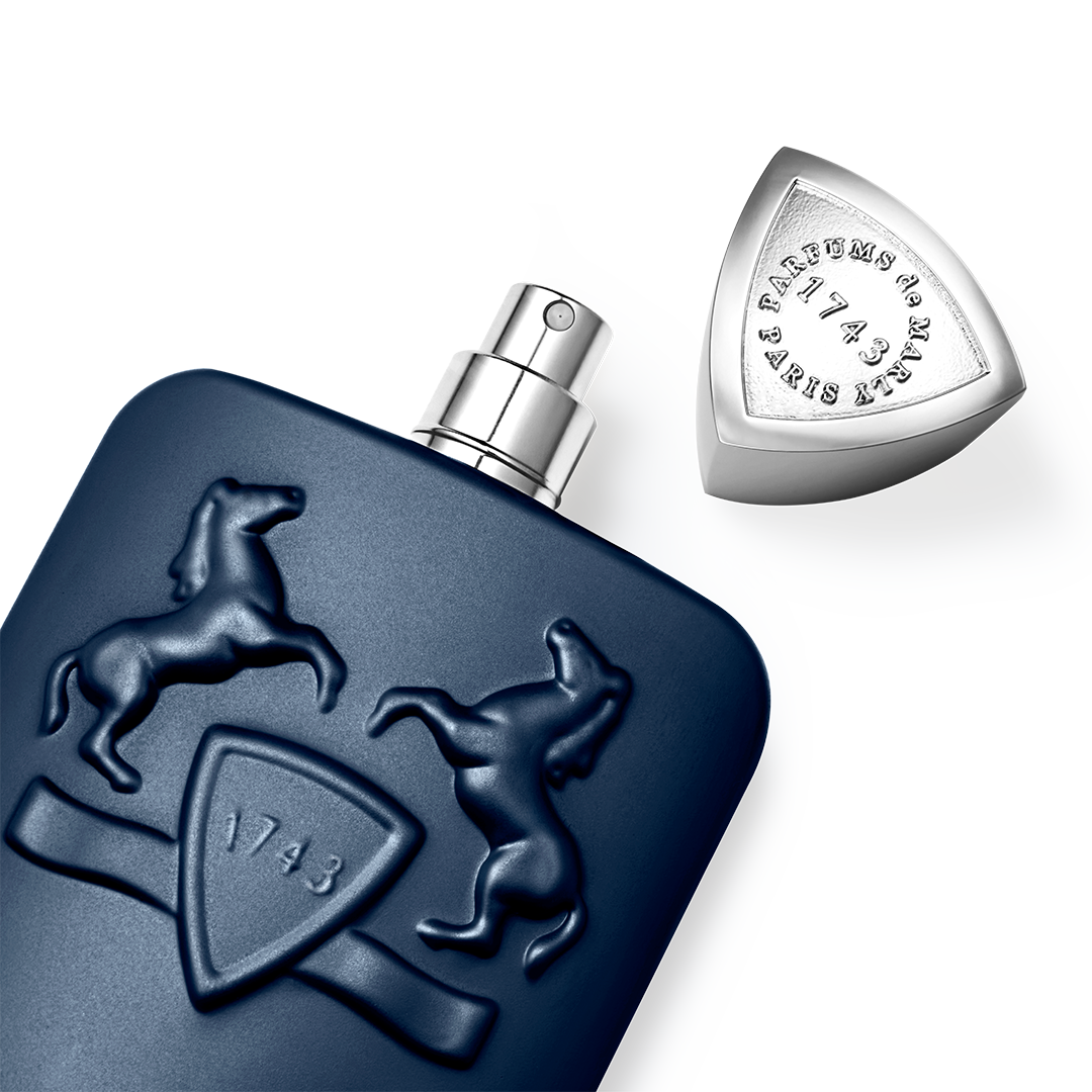 LAYTON EXCLUSIF (Alternate)