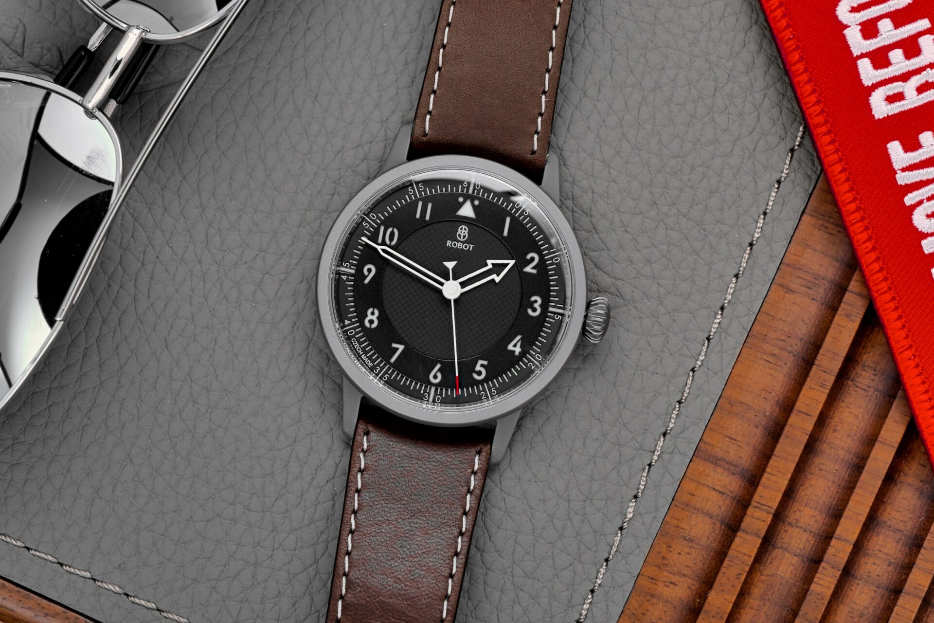 FLIEGER FRIDAY (Alternate)