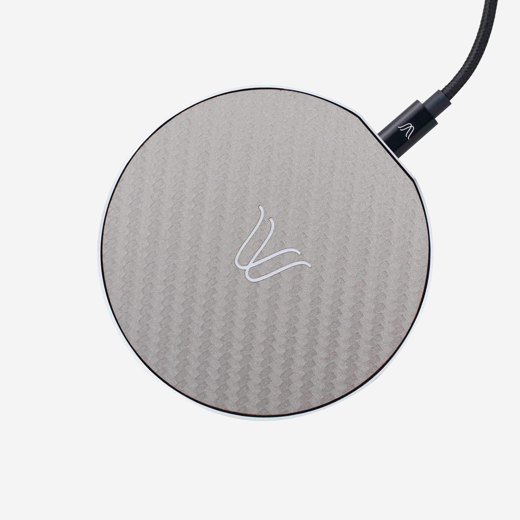 Solo Wireless Charger –  Carbon Look Ash