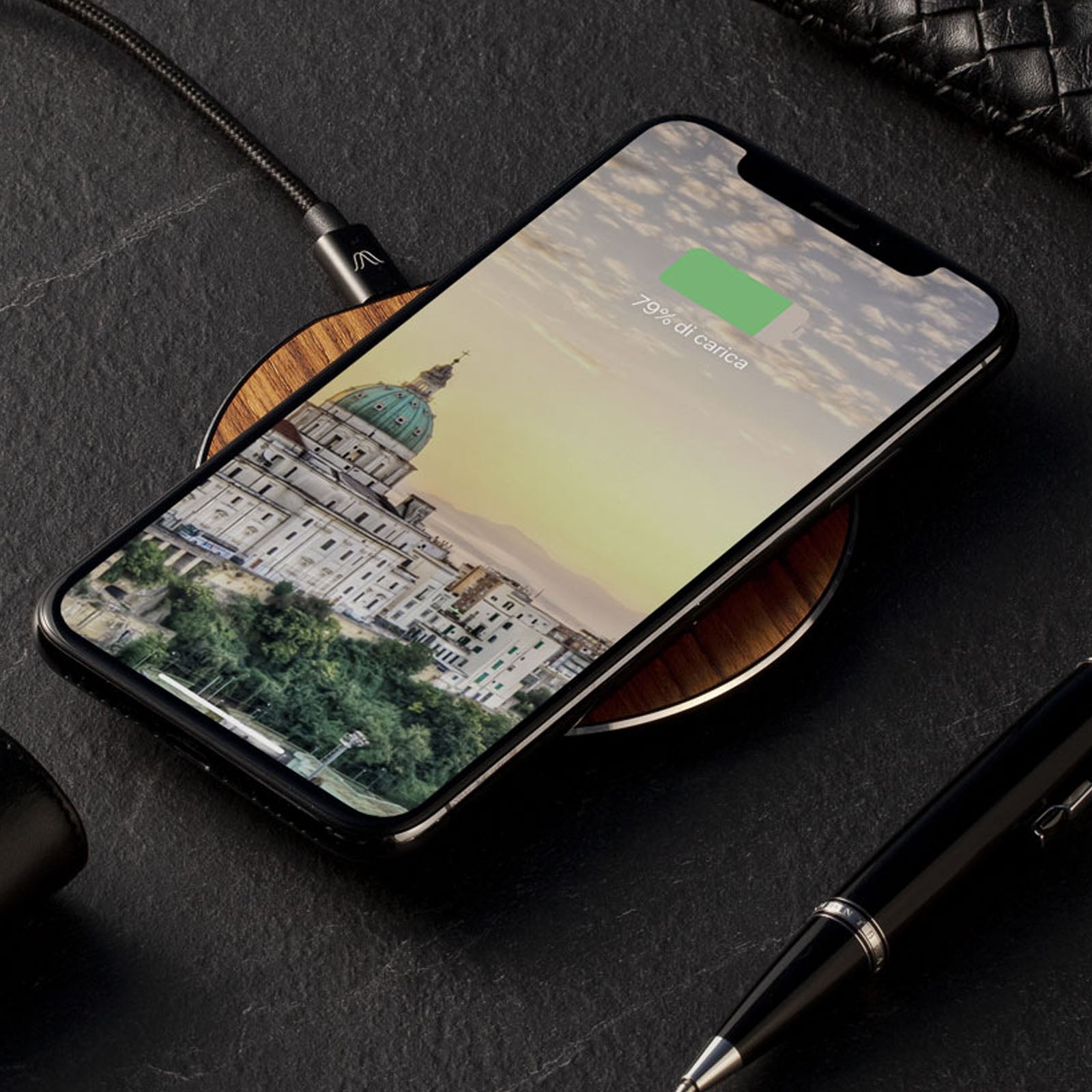 Solo Wireless Charger – Teak (Alternate)